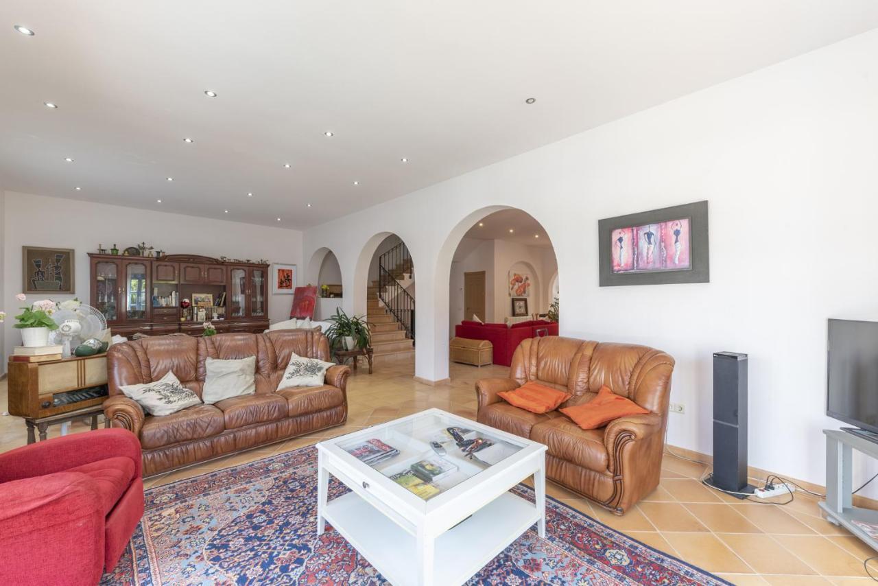 Casa Colonial Sitges Hills Villa *