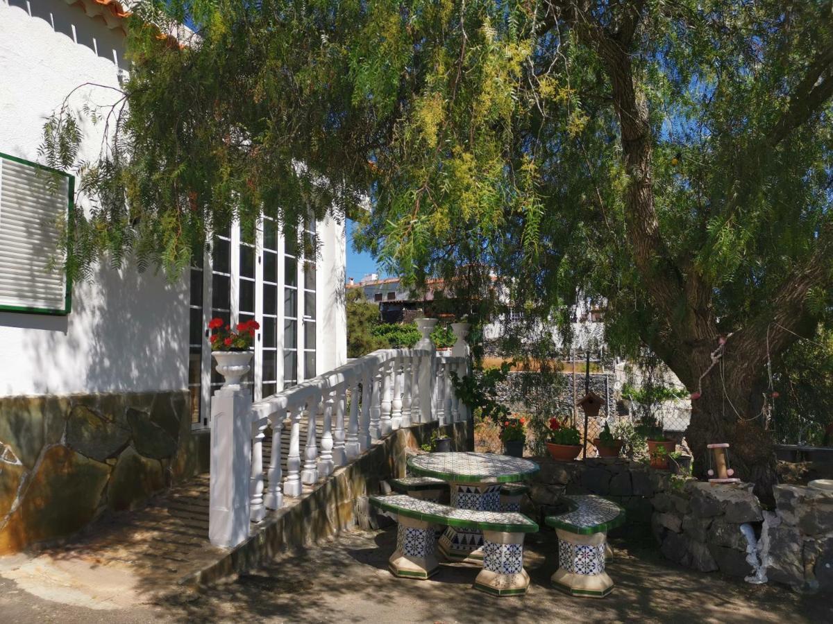 Dolores Con Piscina Y Vistas A La Gomera Сasa de vacaciones *