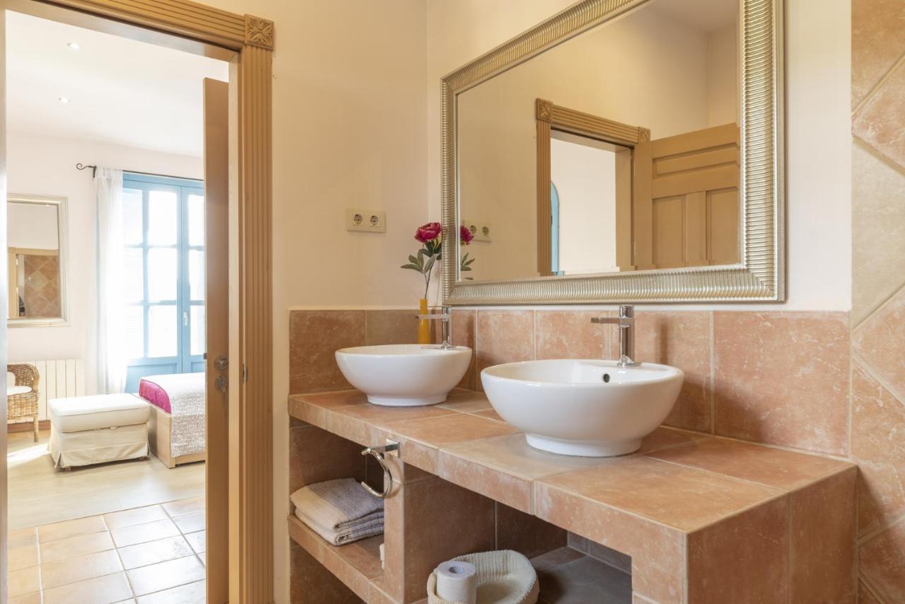 Casa Colonial Sitges Hills Villa
