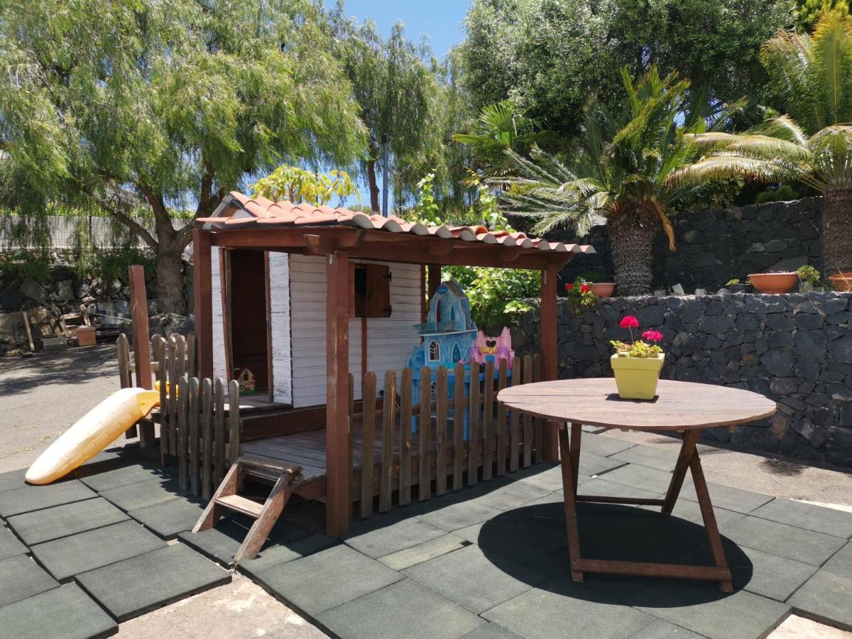 Dolores Con Piscina Y Vistas A La Gomera Сasa de vacaciones