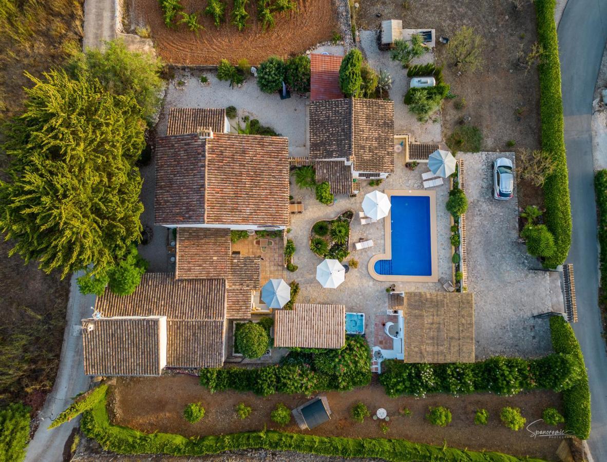 Casa Llibertat Boutique With Bed & Breakfast Lliber
