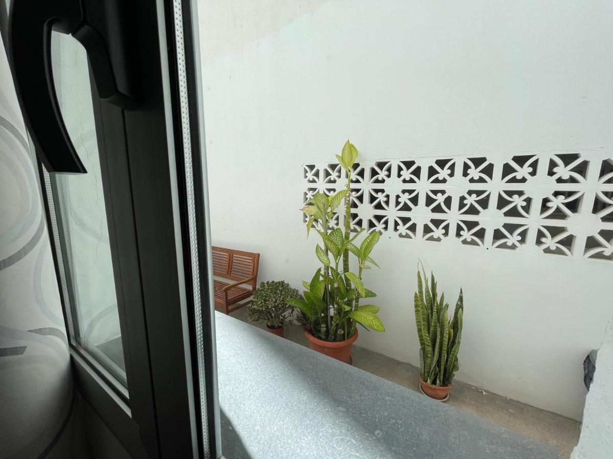 Lux Solarium Street Apartment *