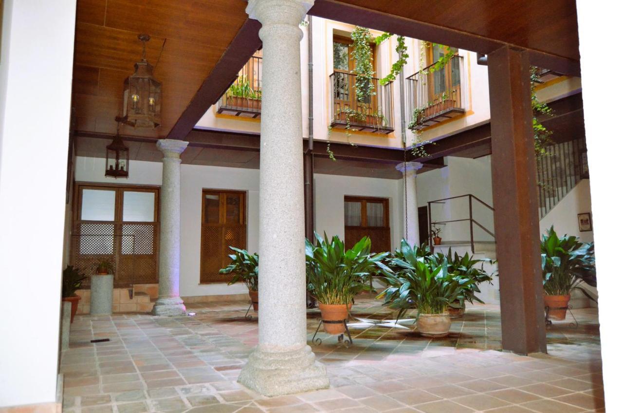 El Palacio De Nuncio Apartment Toledo