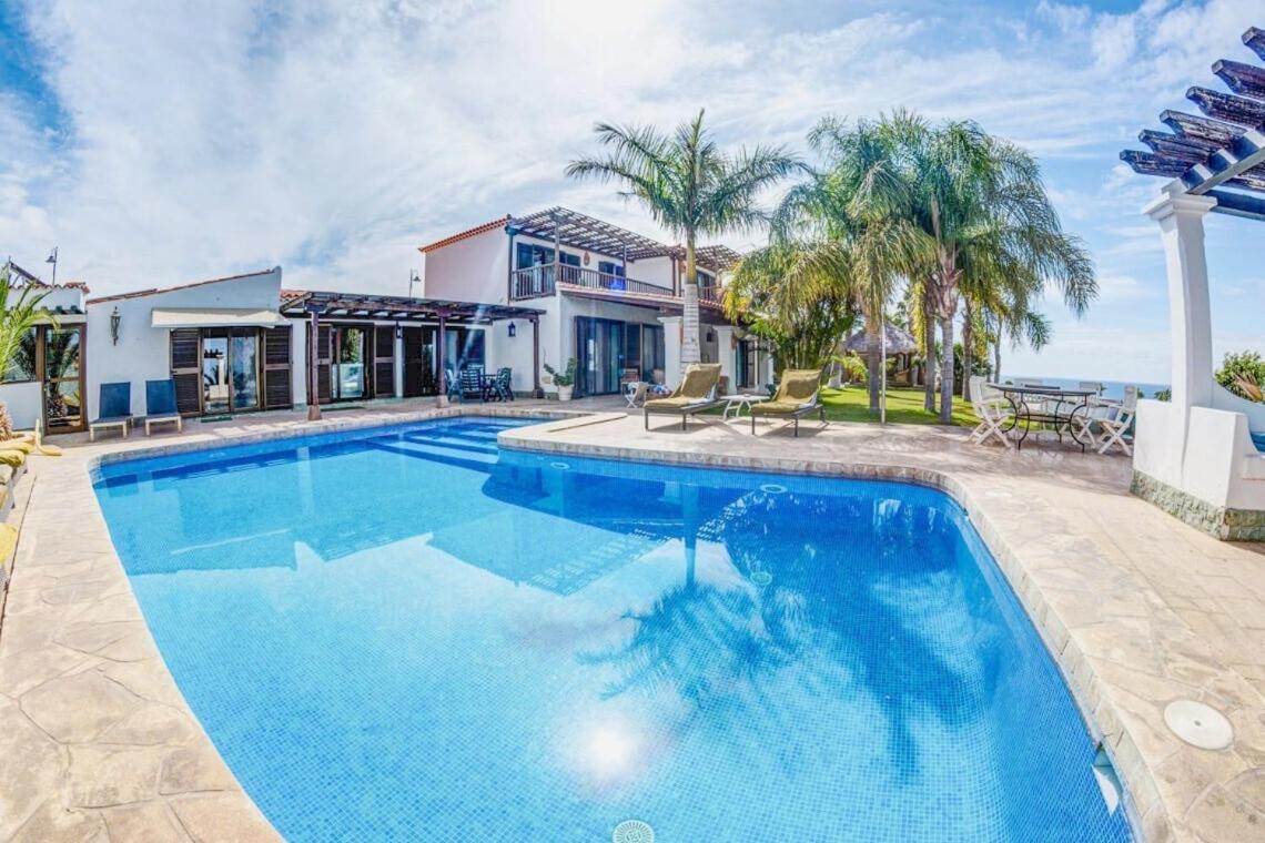 La Quinta Heights -6 Bed Villa-private Pool San Miguel de Abona