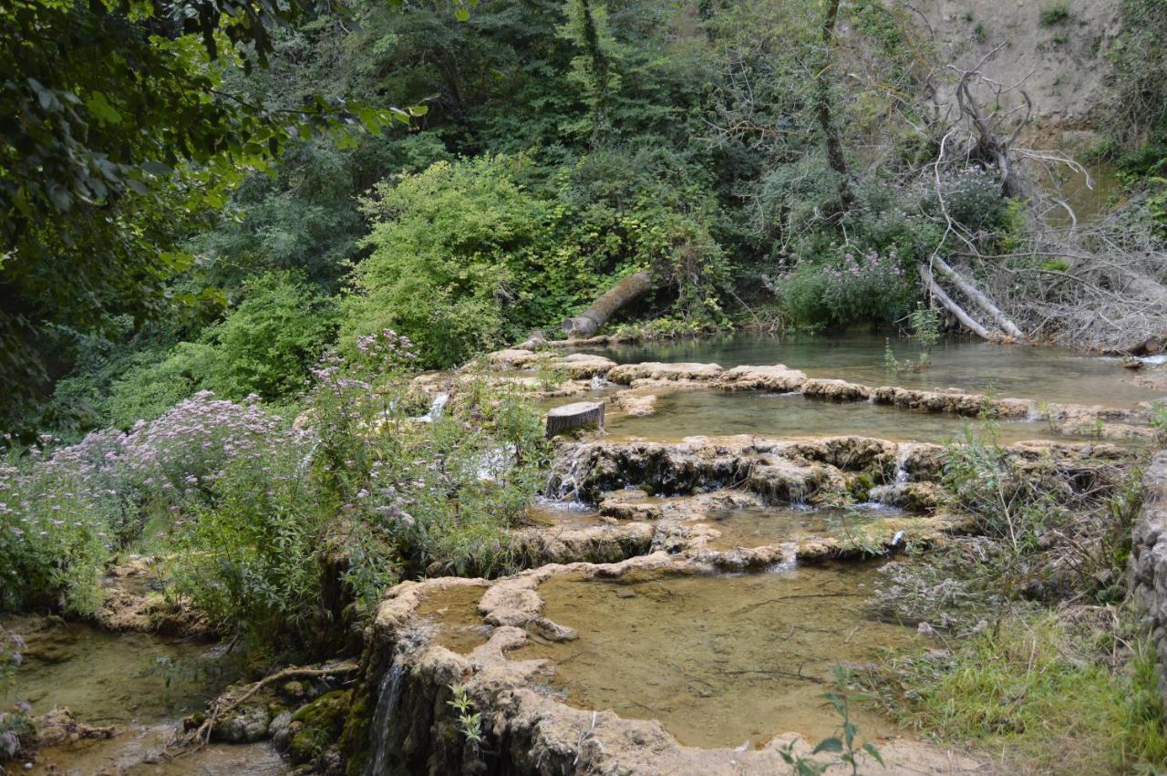 Сasa de vacaciones El Salto Del Agua Auténtico El Molino De La Cascada Orbaneja *