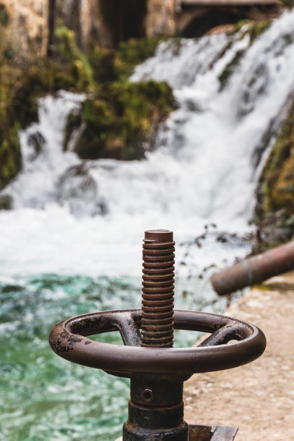 Сasa de vacaciones El Salto Del Agua Auténtico El Molino De La Cascada Orbaneja