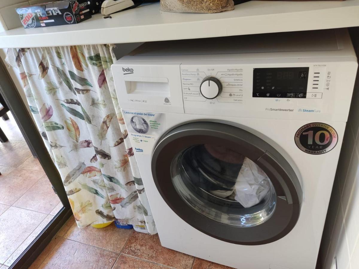 Apartamento Precioso Con Piscina Y Patio Exterior.