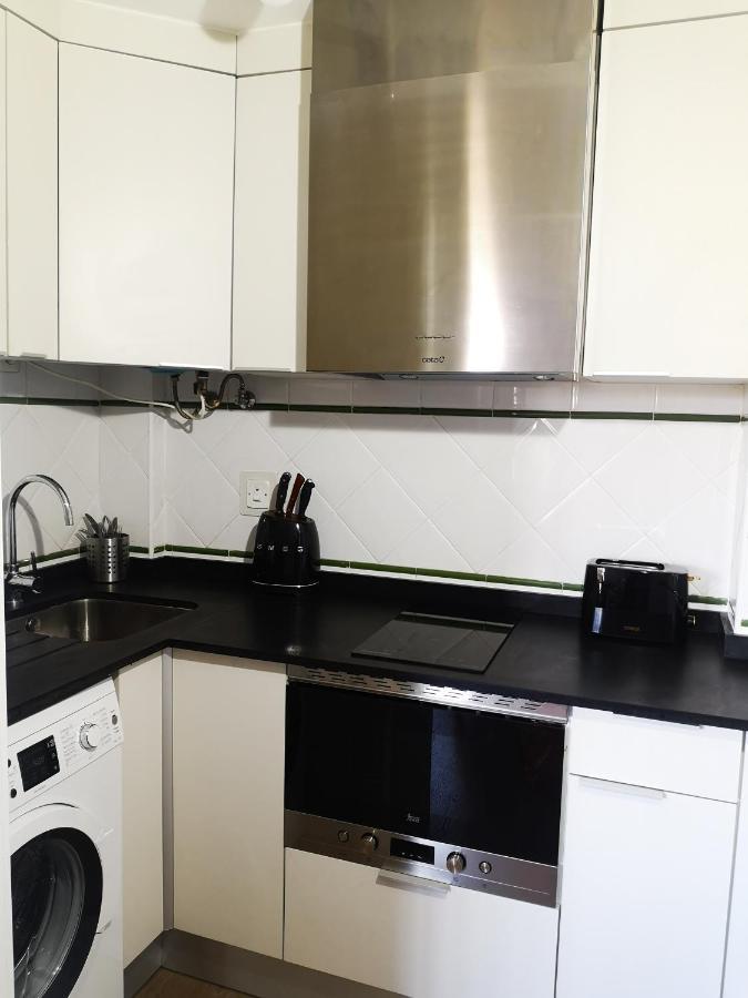 Paradise - - First Line Apartment