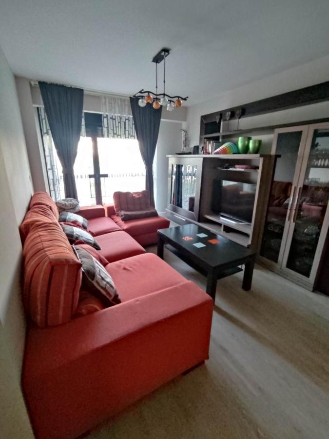 Precioso Apartamento Con Terraza, Pistas De Padel Y Piscinas Apartamento