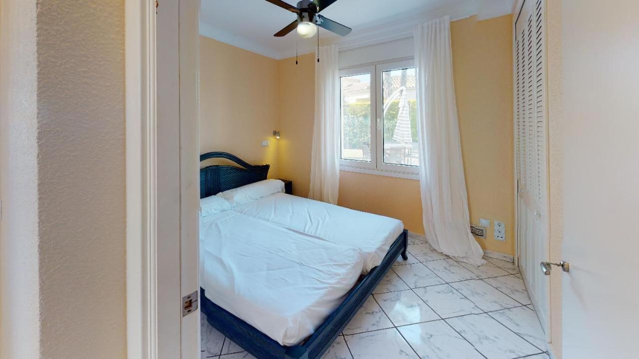 Apartamento Y Villas Nova Golf