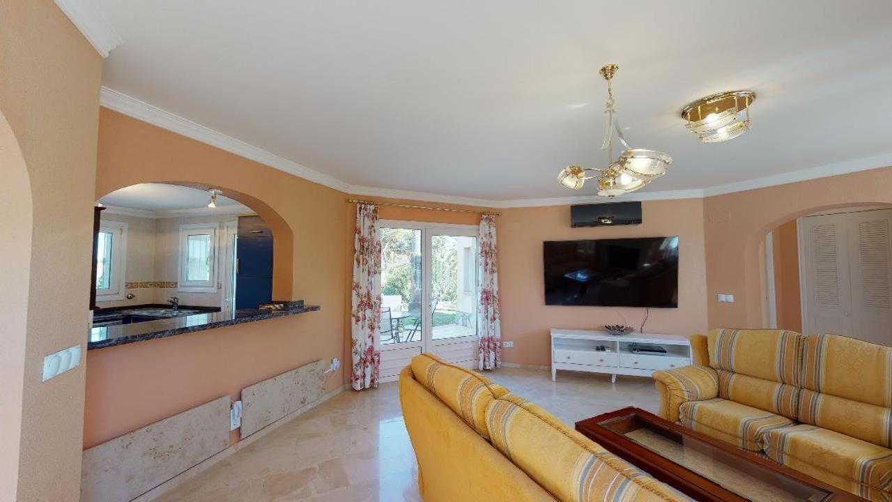 Y Villas Nova Golf Apartamento
