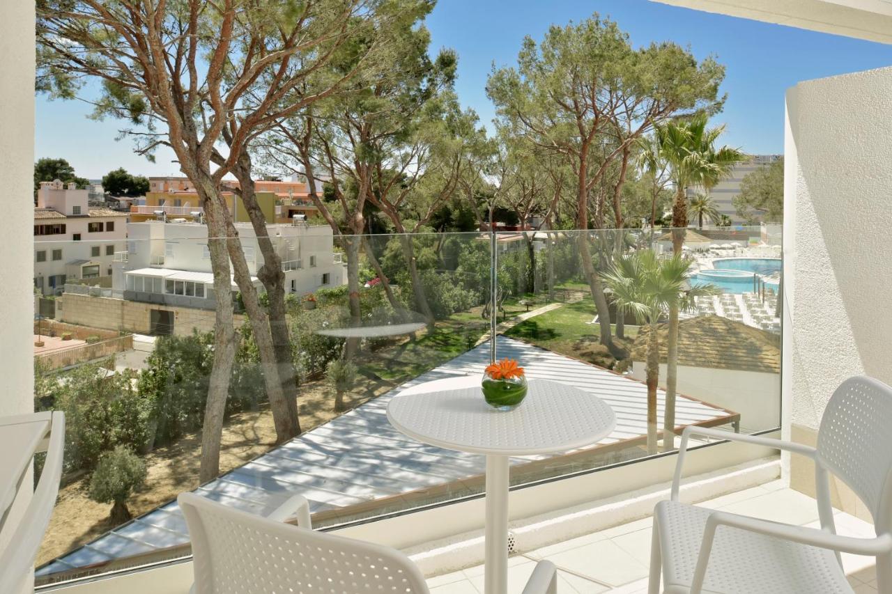 Iberostar Cristina Hotel