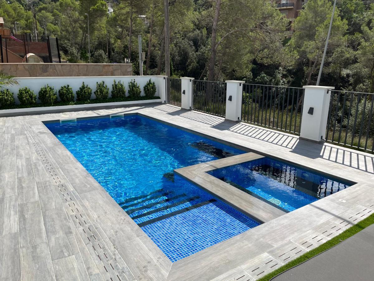 Villa Lux Barcelona *