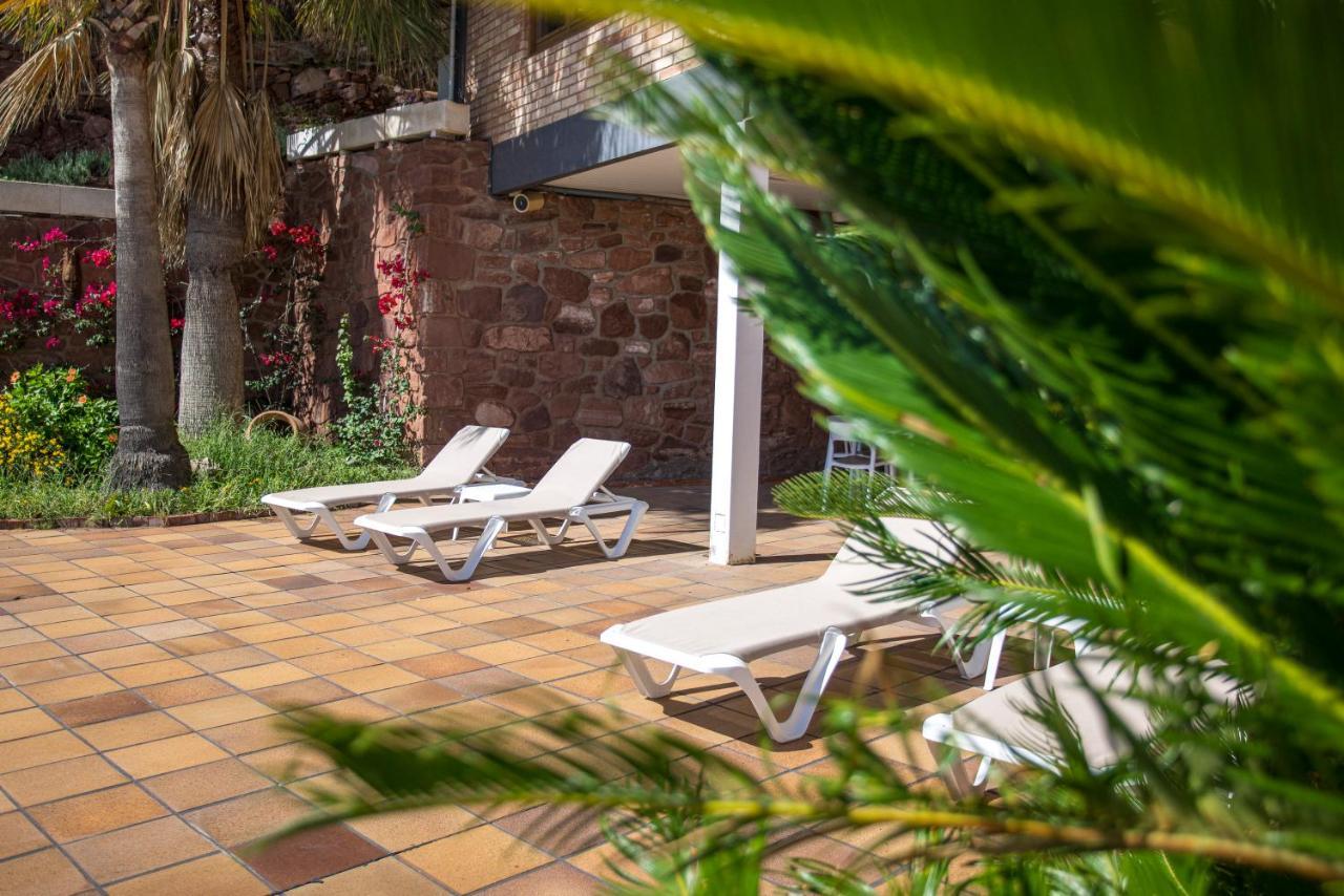 Hotel Fisa & 2*