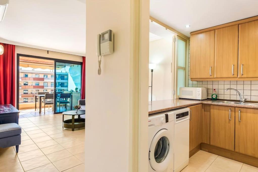 Bright And Welcoming Apartamento