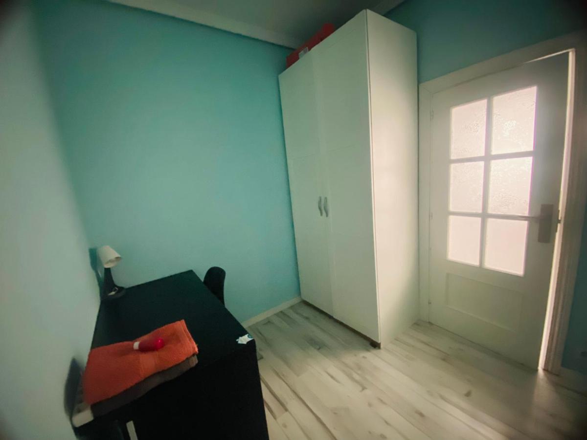 Homestay Acogedora En Centro De *