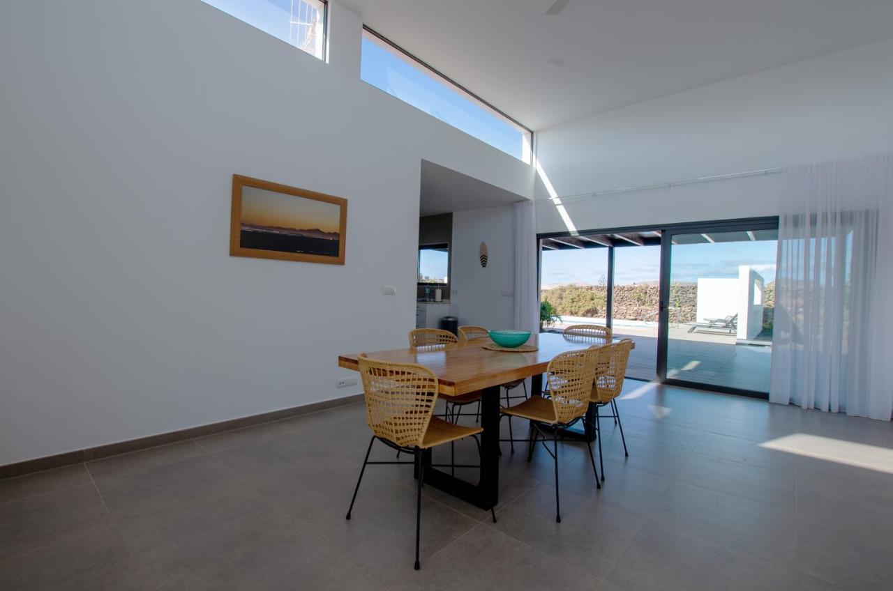 North Shore Villas, Makai, Heated & Shared Pool * Lajares