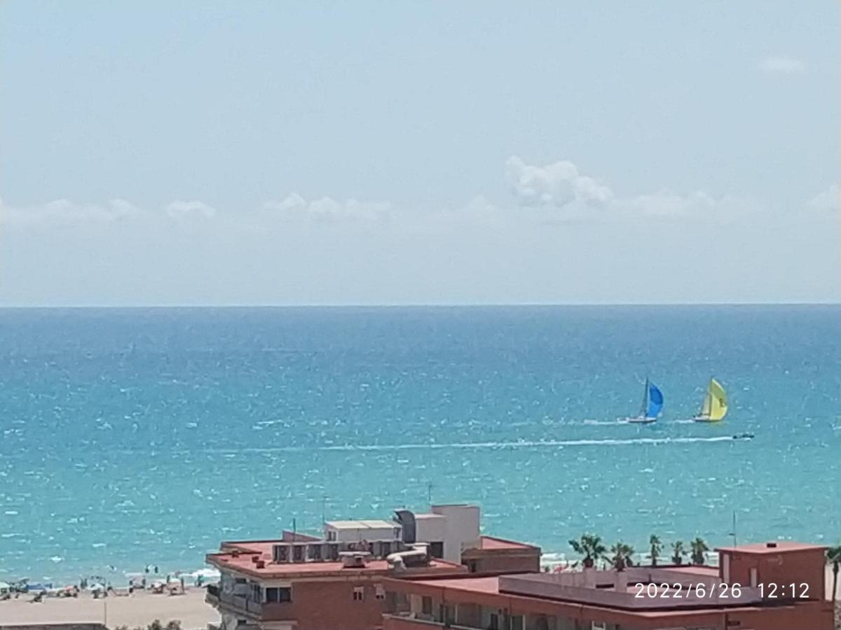 Apartamento Bonito Con Piscina Cerca De La Playa. *