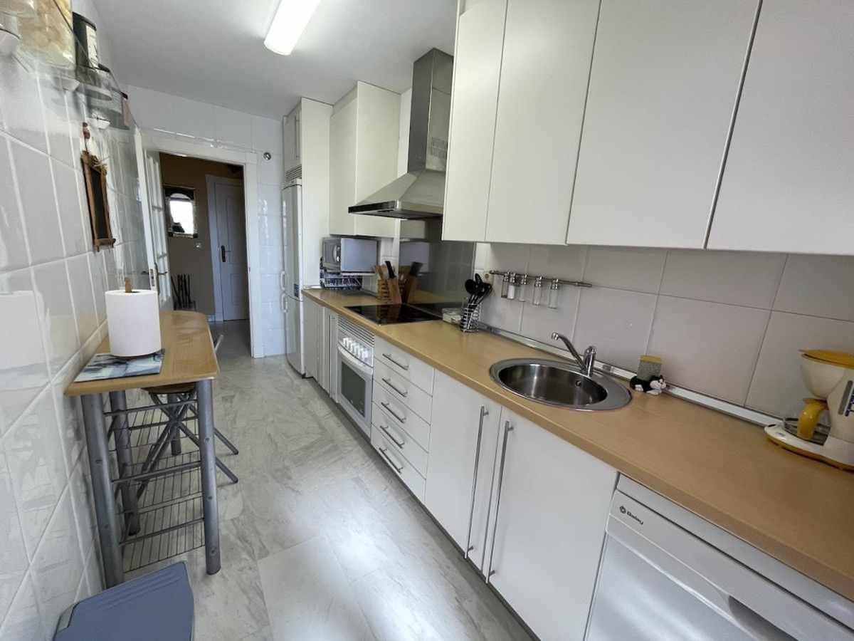 De Lujo Equipado 124 M2 3 En Motril