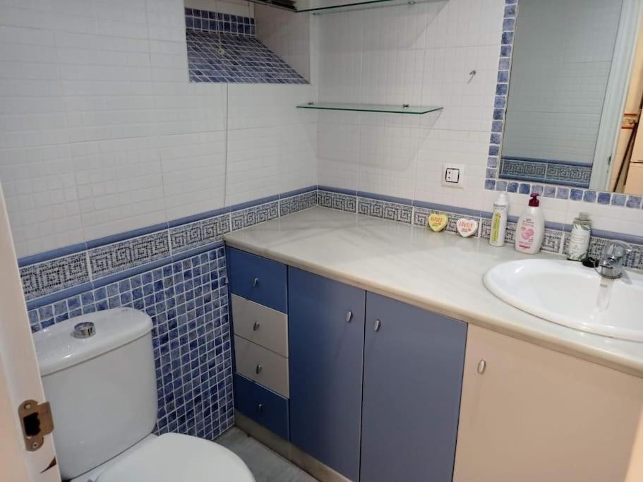 Suárez De Salazar, Cozy In *