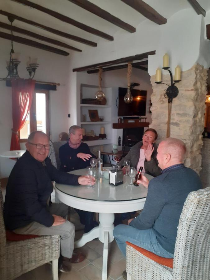 Casa Blanca Bed & Breakfast Castell De Castells