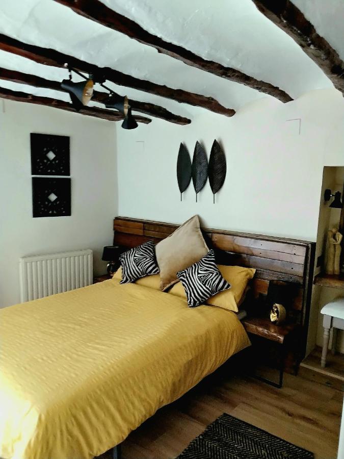 Casa Blanca Bed & Breakfast Castell De Castells