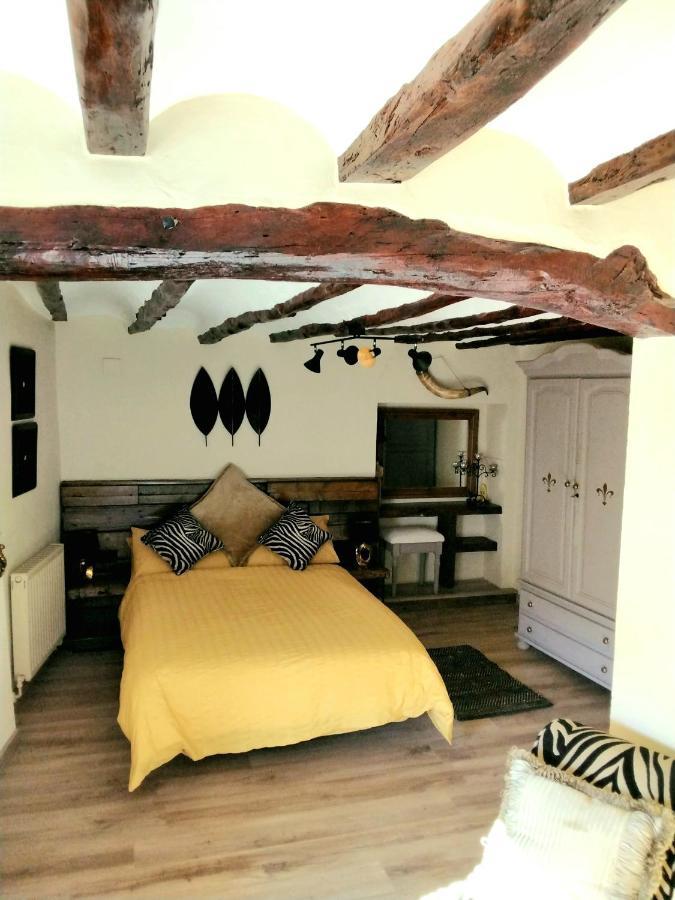 Casa Blanca Bed & Breakfast *