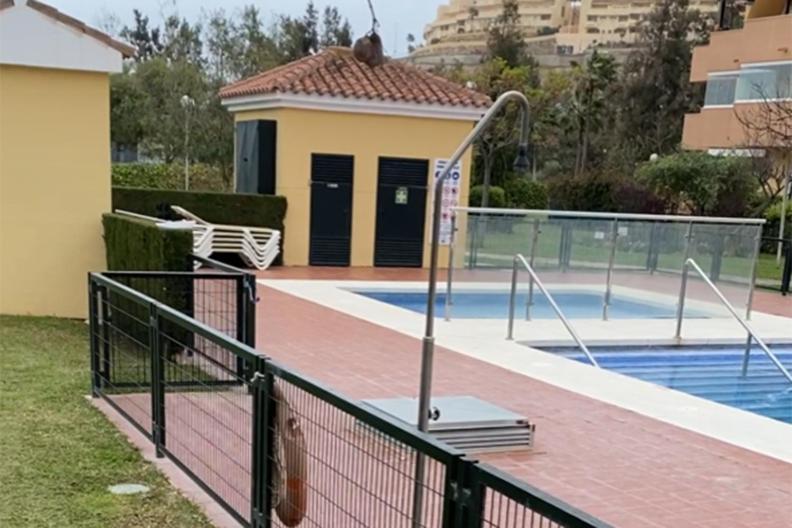 Golf And Apartment *
