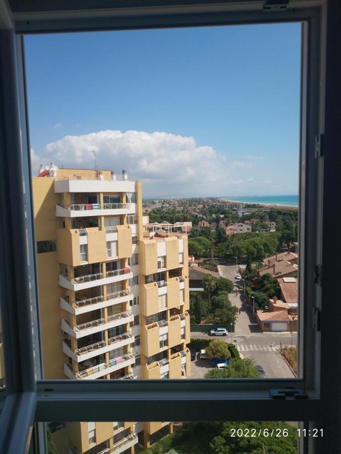 Apartamento Bonito Con Piscina Cerca De La Playa.