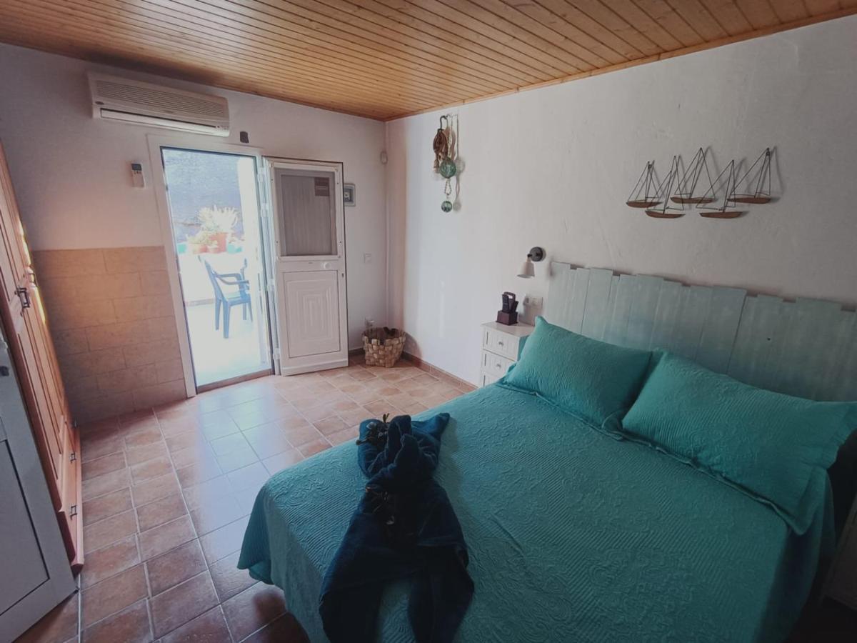 Casa Marinera En La Orilla Del Mar *