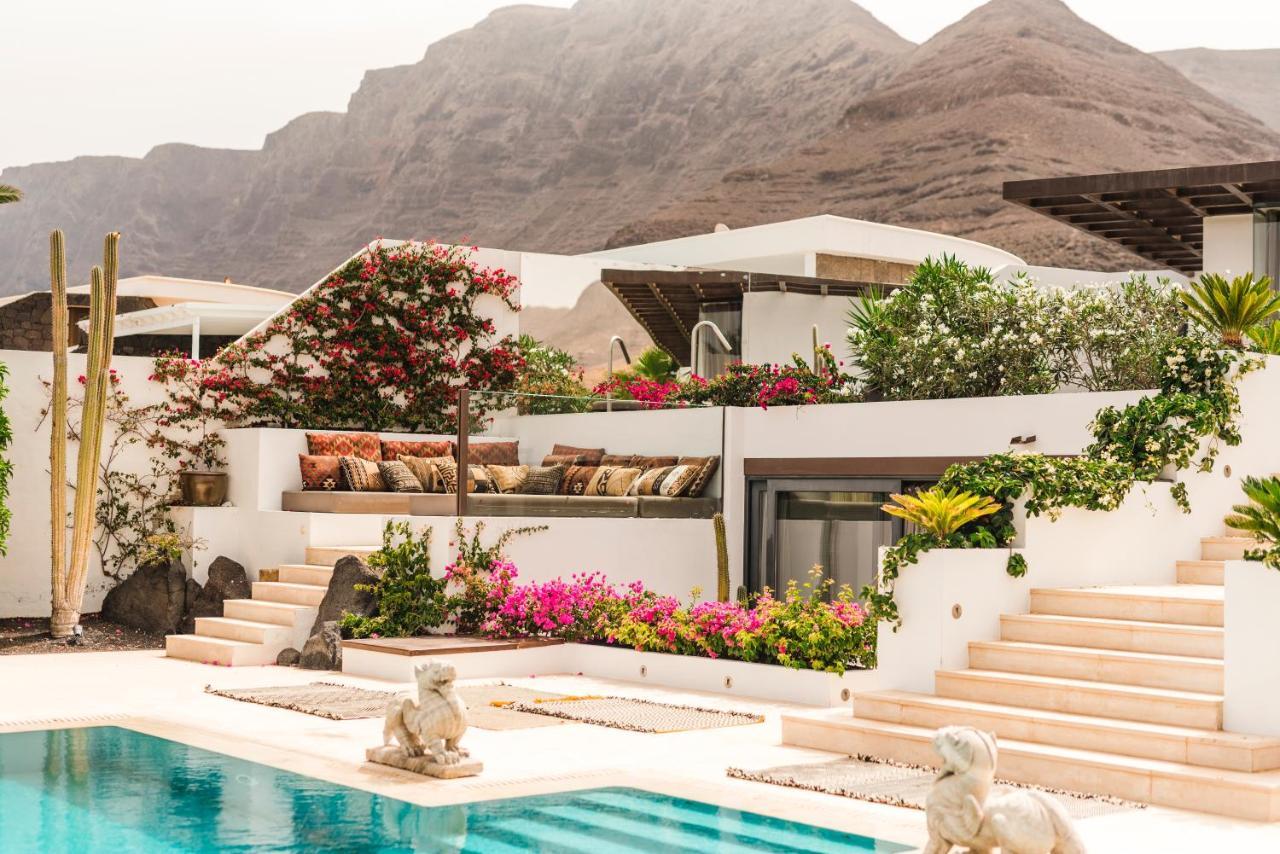 Casa Sua Guest house *