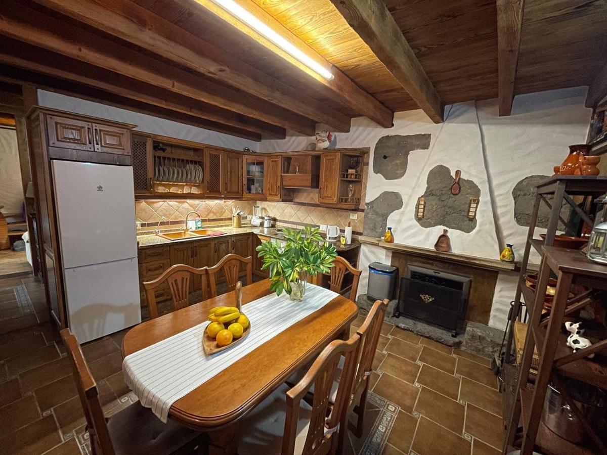 Rural Faldas Del Teide Villa