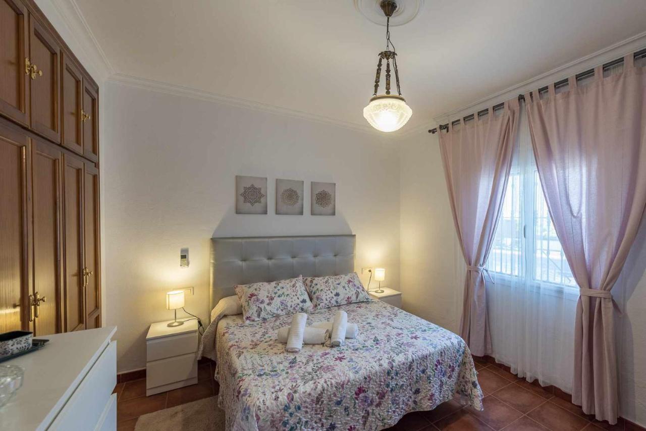 Entre Olivos Holiday home *