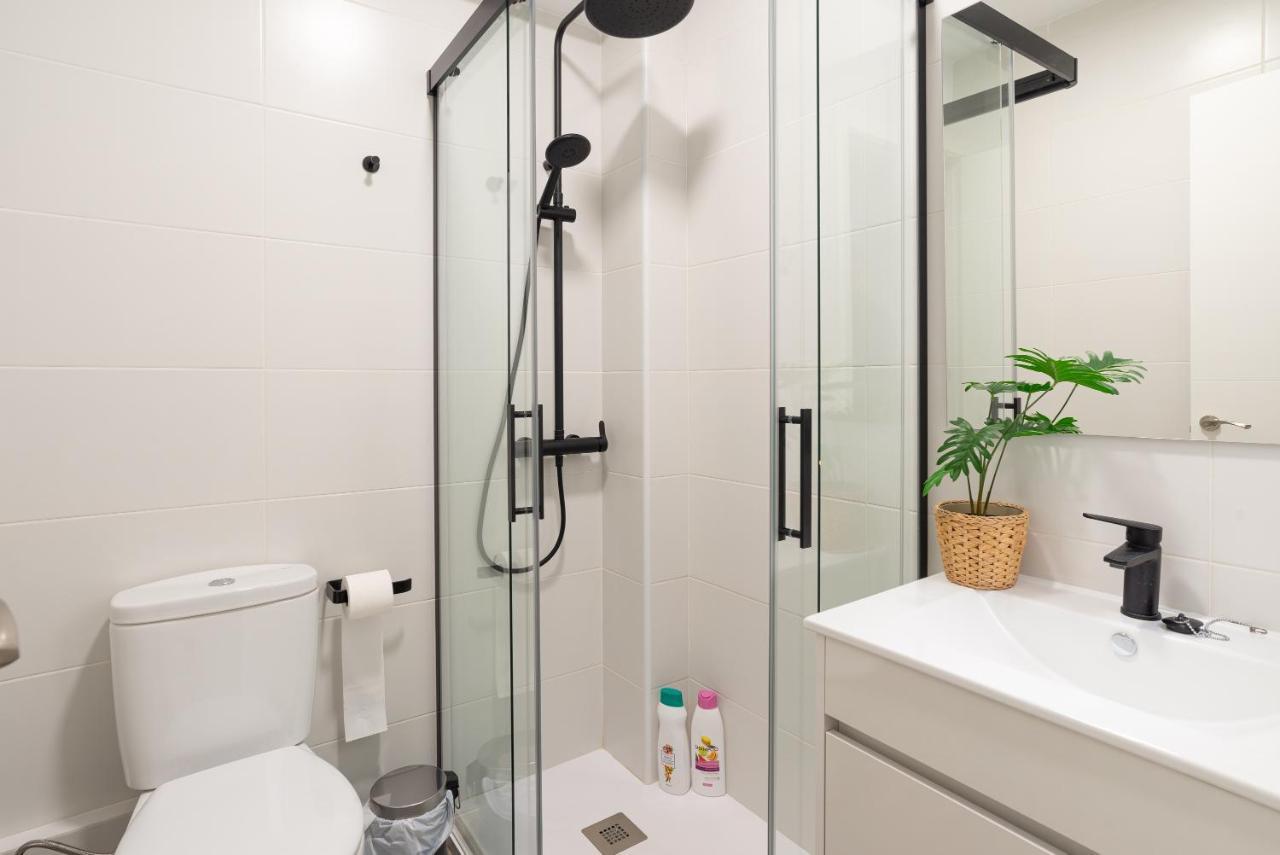 Luminoso Recién Reformado Apartamento Málaga