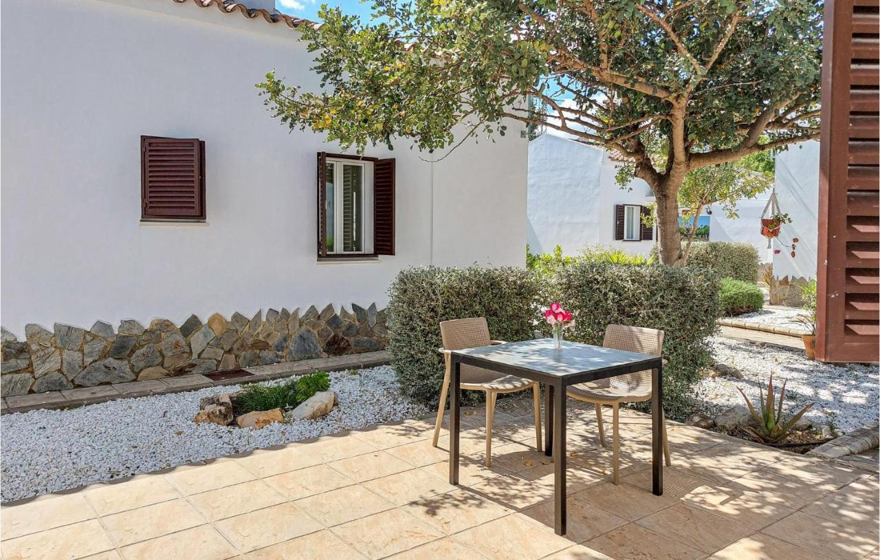 Holiday home Awesome In With Wifi