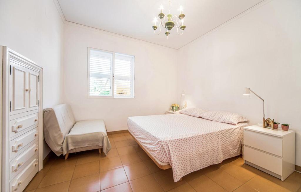 Agradable Junto Al Mar Con Piscina Villa