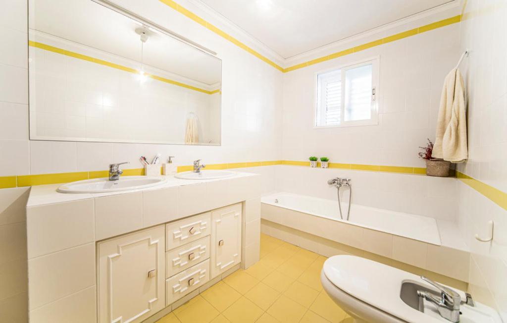 Agradable Junto Al Mar Con Piscina Sagunto