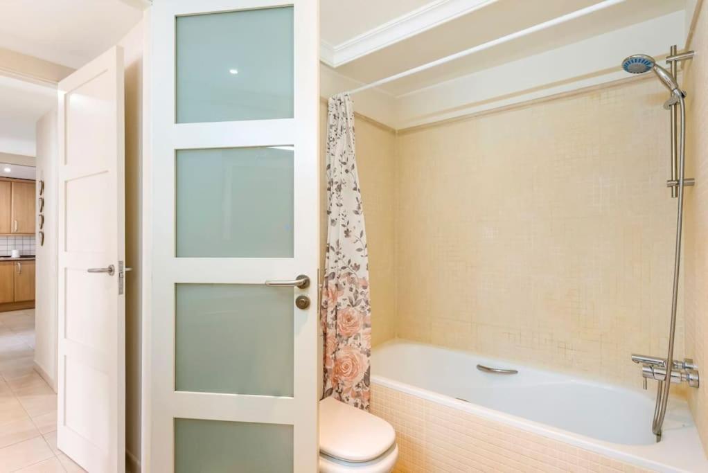 Bright And Welcoming Apartamento *