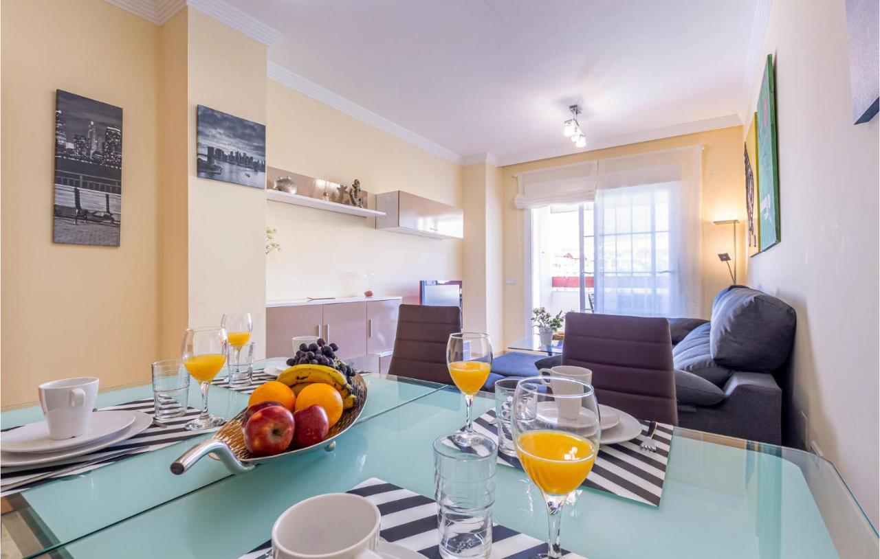 Beautiful In With Kitchen *