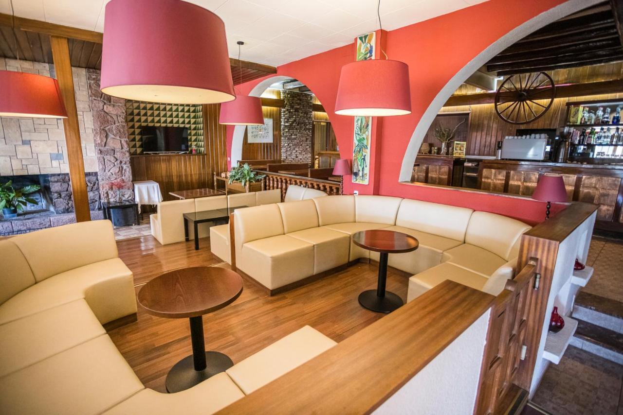 Hotel Fisa & 2*