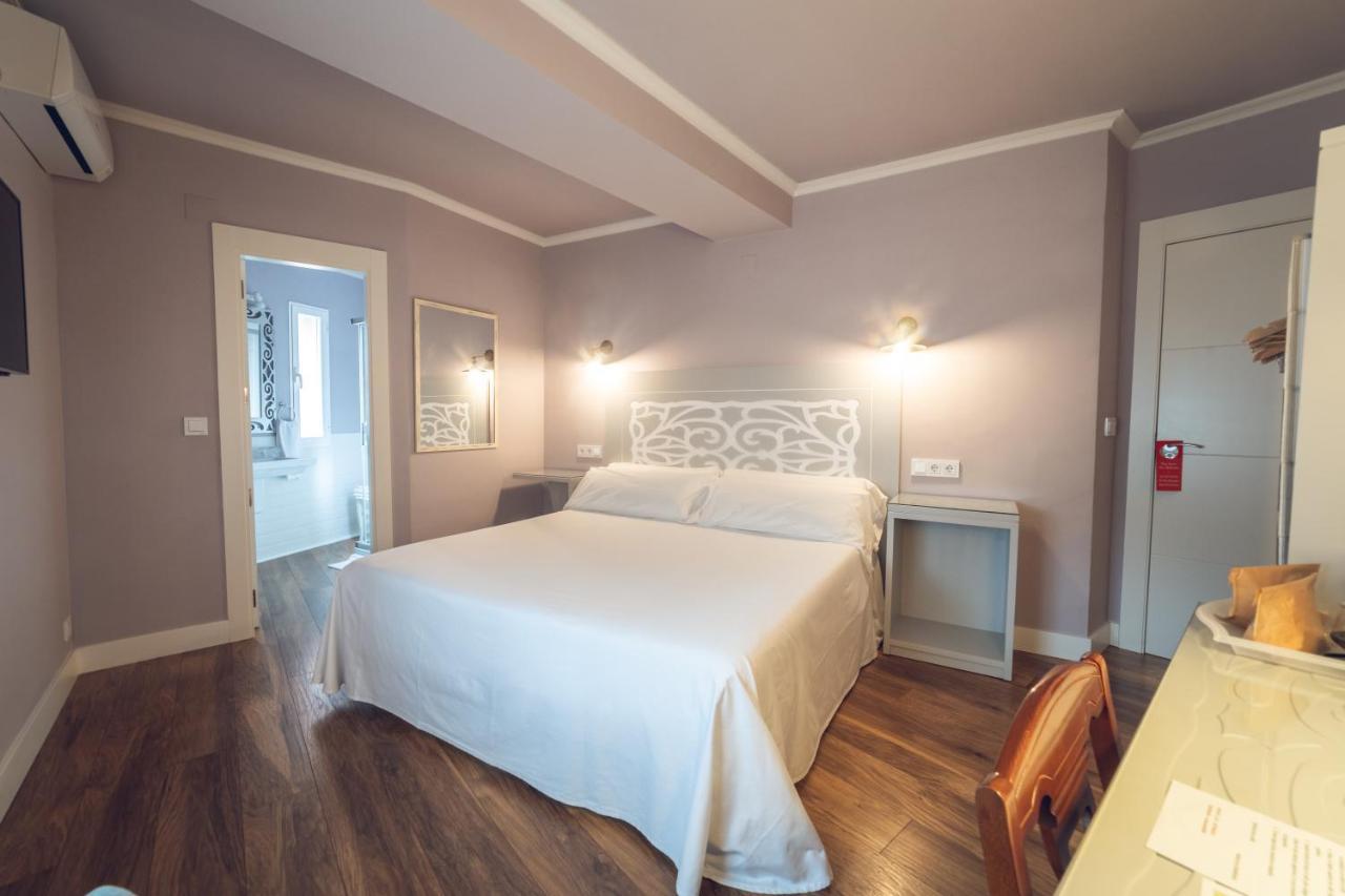 Castanuelos Guest house