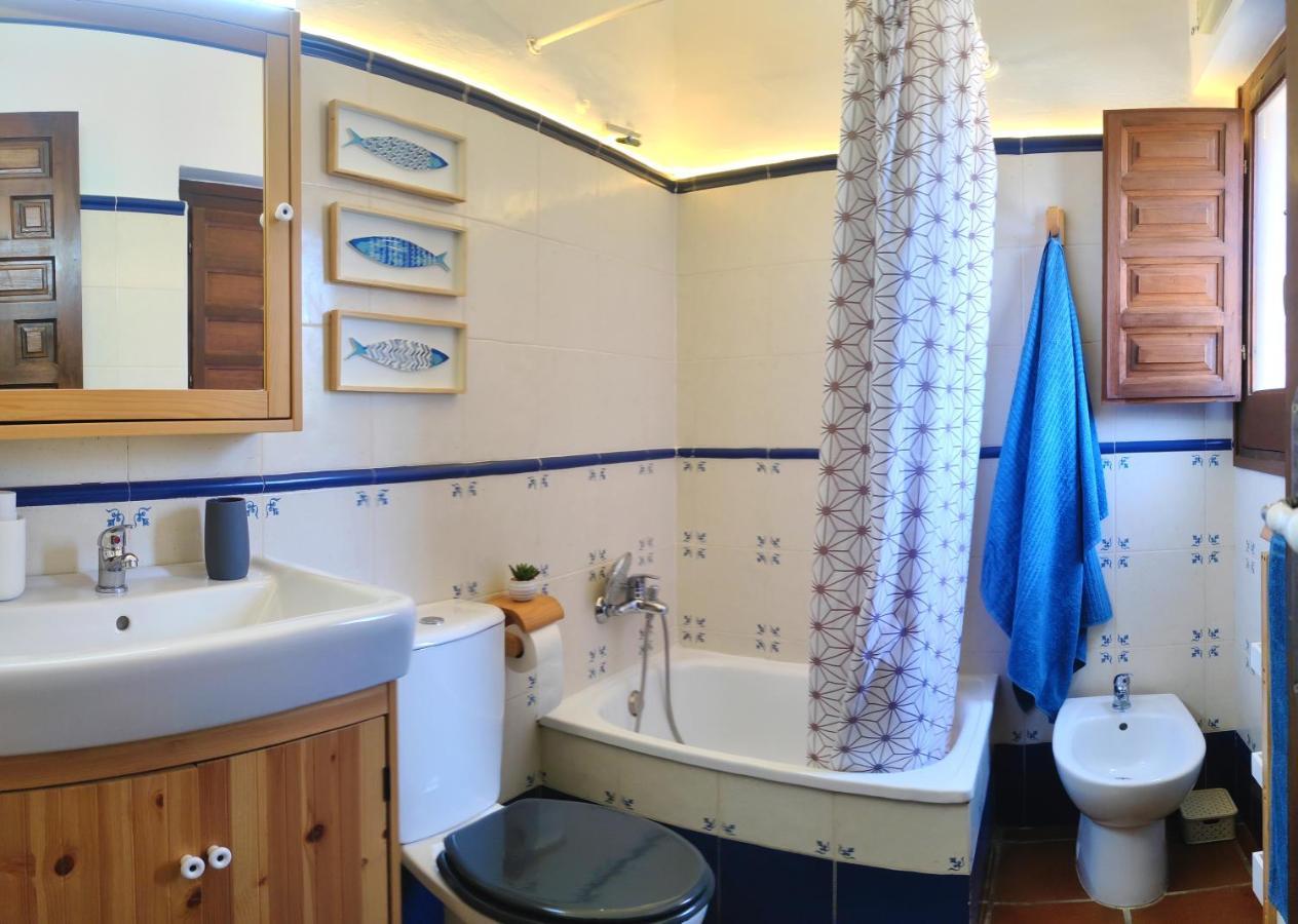 Masía De San Juan, Renovada Y Con Terraza Privada En Castillo Con Piscina Casa rural *
