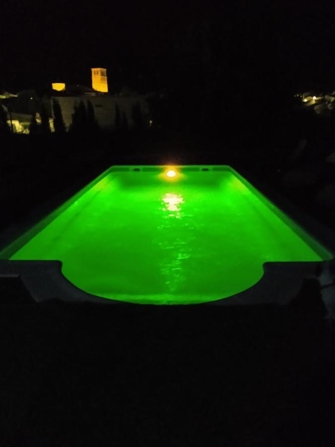 Villa Rural Con Amplia Piscina