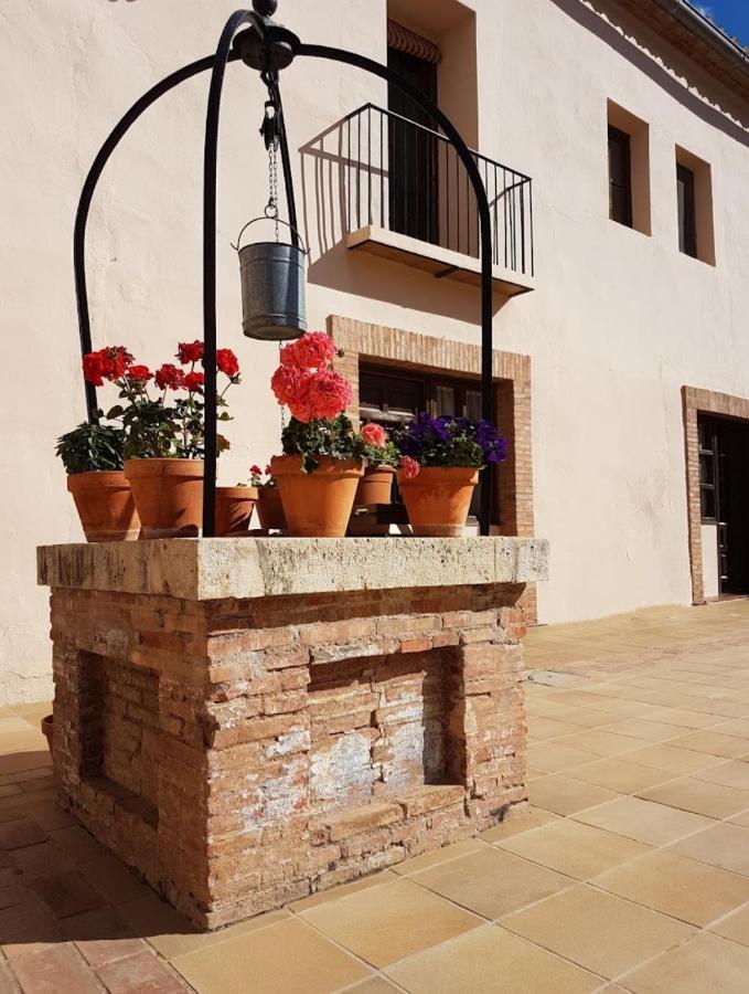 Masía De San Juan, Renovada Y Con Terraza Privada En Castillo Con Piscina