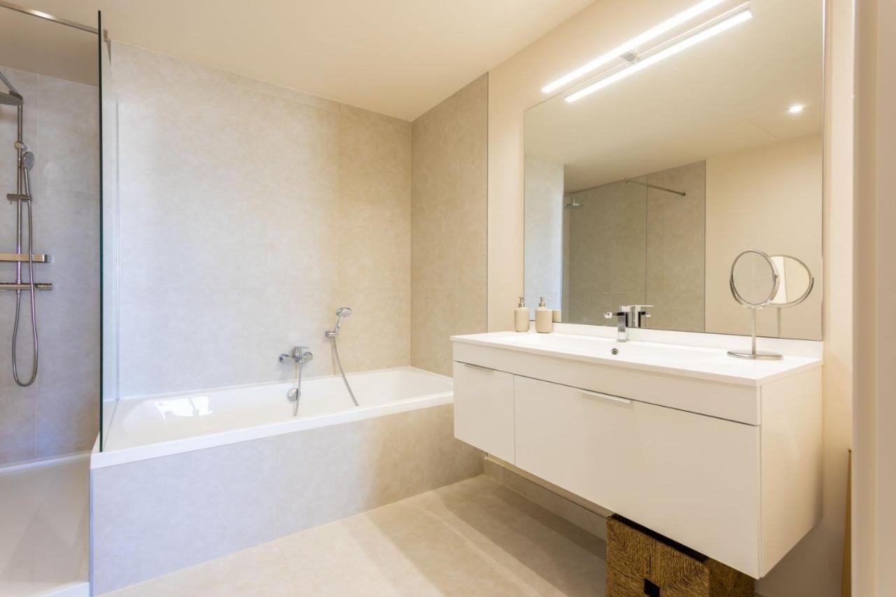 Vida Feliz: Beachside Luxury With Sea Views *