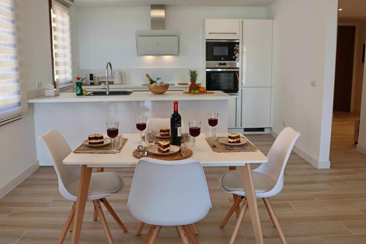 Luxury Beachfront Ocean View Apartamento