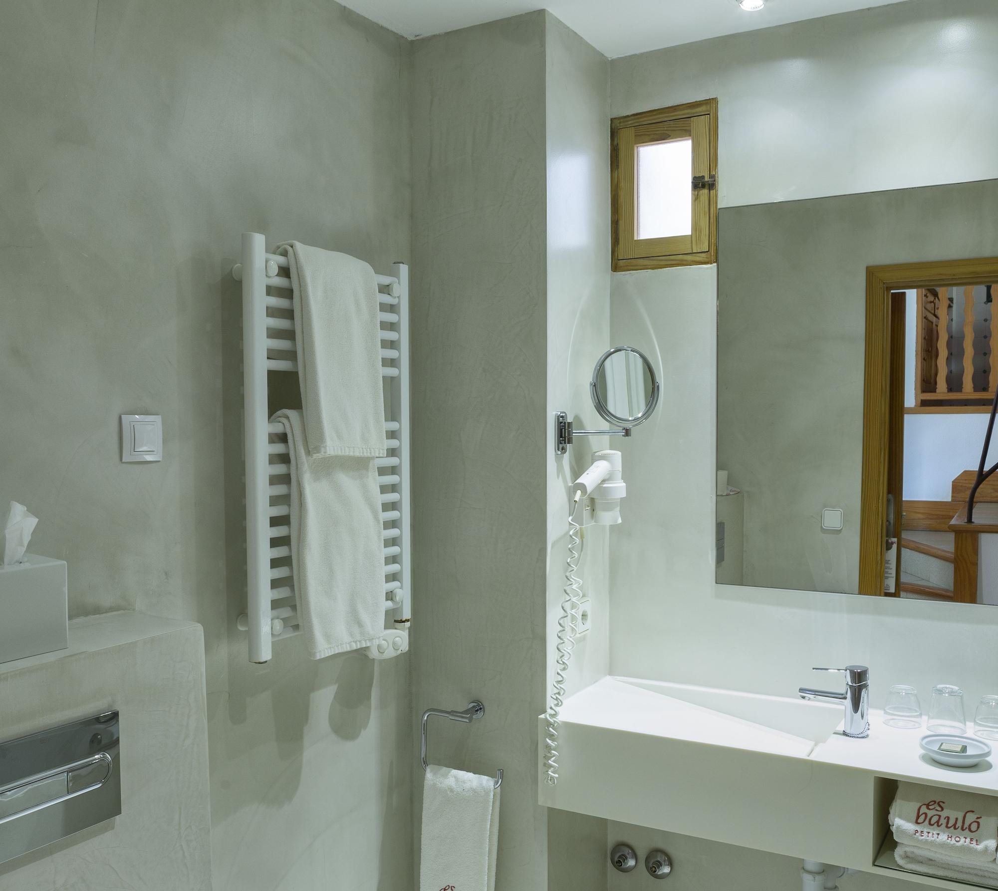 Aparthotel Es Baulo Petit 4*