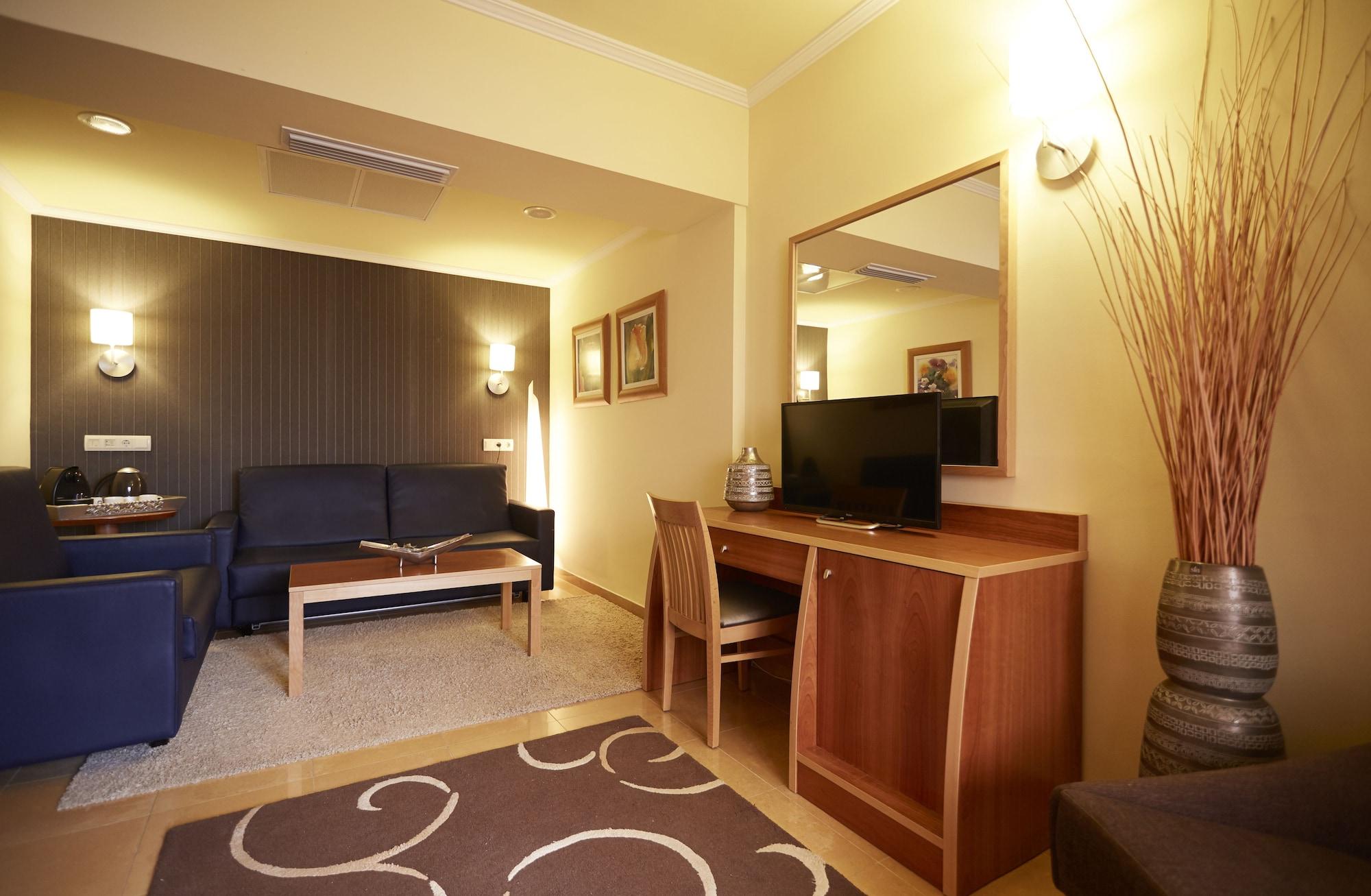 Hotel Invisa La Cala (adults Only) 4*