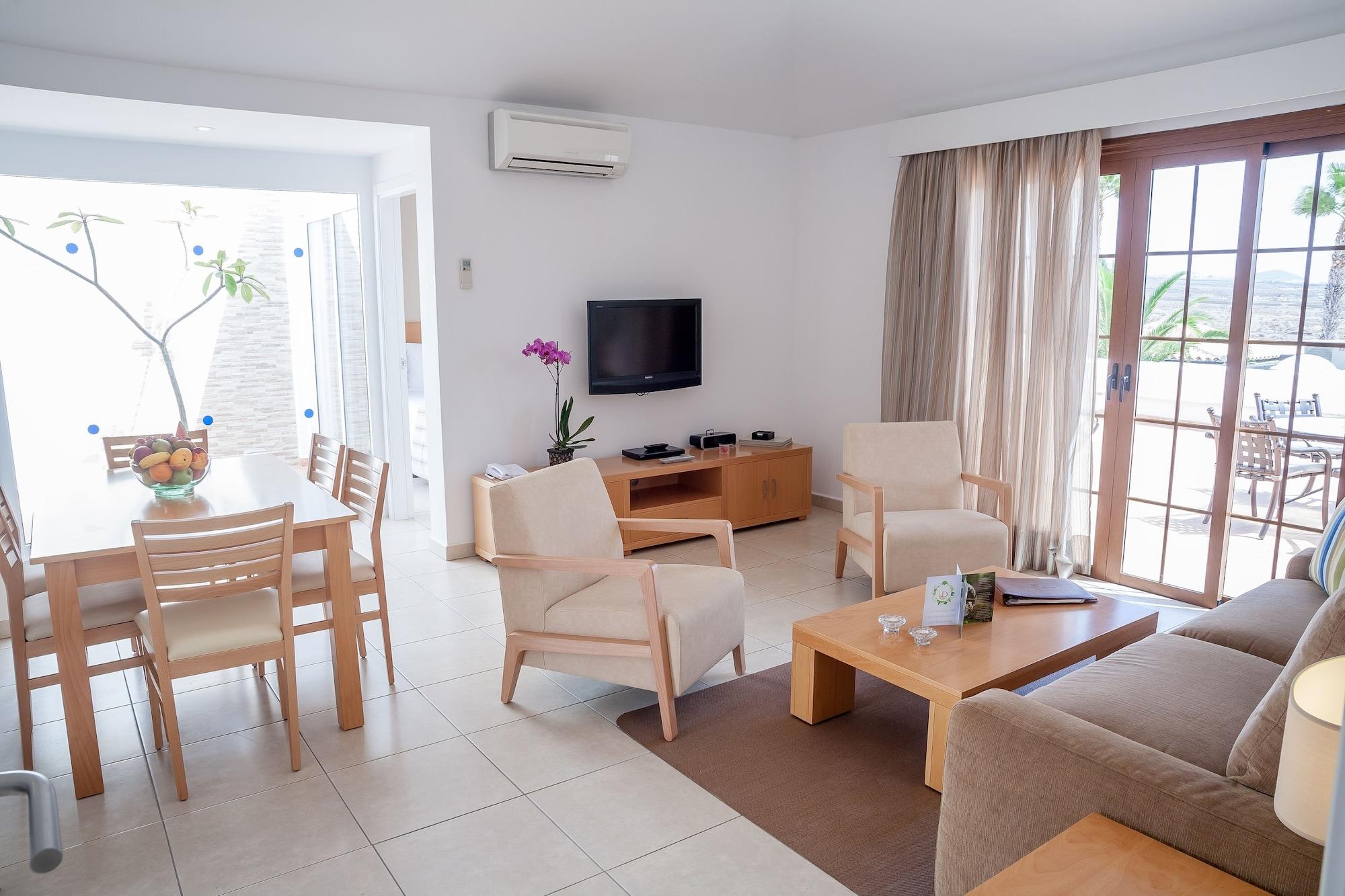 Royal Tenerife Country Club Apartahotel 3*