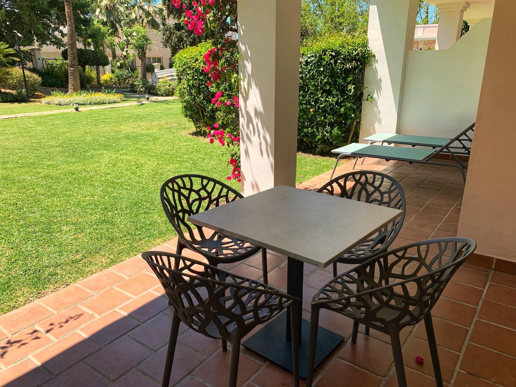 Apartamento Aloha Gardens By Vacation Care *